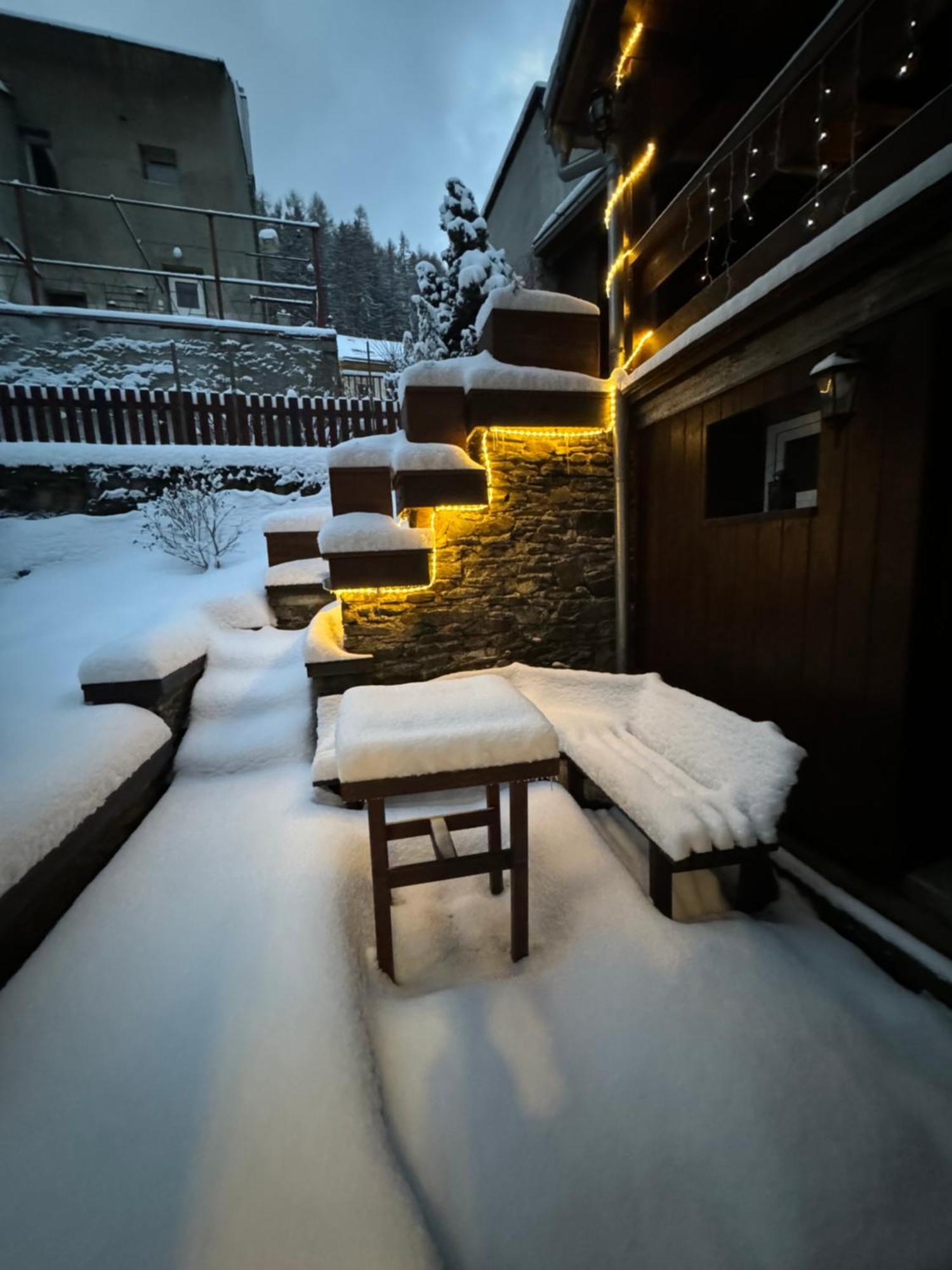 U Vahy Jachymov Apartment Exterior photo
